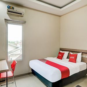 OYO 90986 Hotel Srikandi Adisucipto